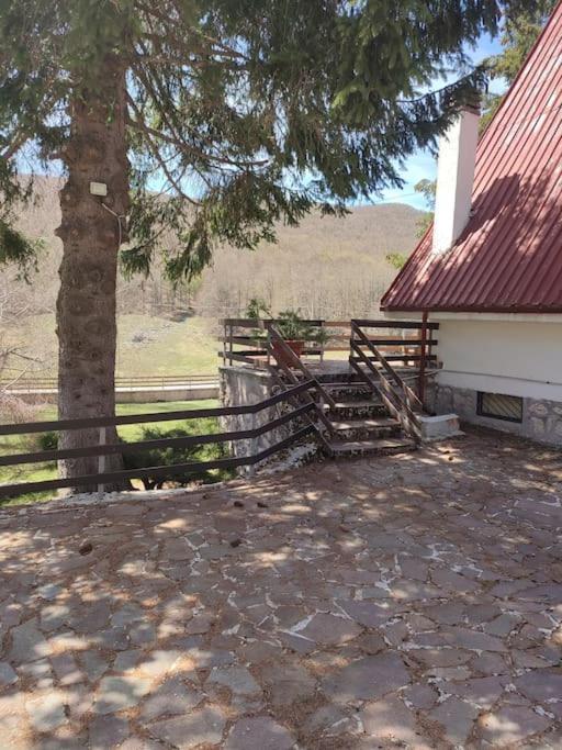 Вилла Chalet Edelweiss Marsia-Tagliacozzo 1500Mt Экстерьер фото